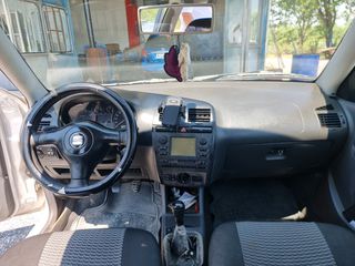 Seat Ibiza 2000 LPG-thumb-13