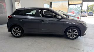 Hyundai i 20 2015 1.4 STYLE-thumb-3