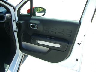 Citroen C3 2021 1.2 PURETECH SHINE-thumb-19
