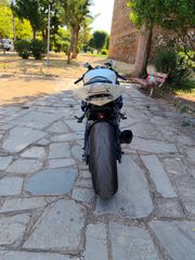 Bmw S1000RR 2010-thumb-5