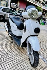 Aprilia Scarabeo 200 2015