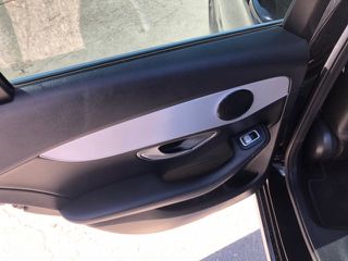 Mercedes-Benz C 180 2016 BLUETEC-thumb-25
