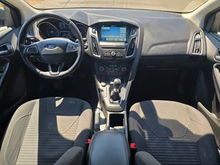 Ford Focus 2017 1.5 TDCi TITANIUM-thumb-24