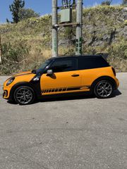 Mini Cooper 2014 f56 john cooper works look-thumb-2