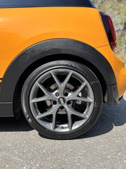 Mini Cooper 2014 f56 john cooper works look-thumb-9