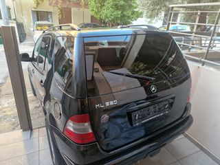 Mercedes-Benz ML 320 2000-thumb-11