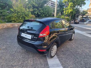Ford Fiesta 2013-thumb-3