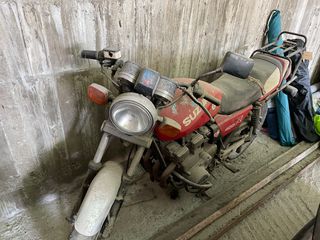 Suzuki GSX 400 1980-thumb-1