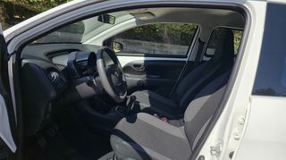 Toyota Aygo 2017 1000-thumb-8