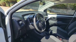 Toyota Aygo 2017 1000-thumb-10