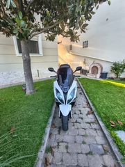 Kymco Xciting 300 R 2011 XCITING 300 R-thumb-2