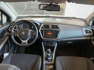 Suzuki SX4 S-Cross 2016 1.6 DDiS Cool 4WD-thumb-4