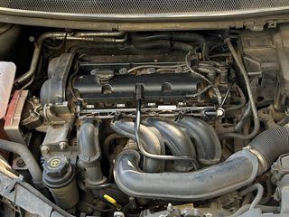 Ford Focus 2008-thumb-2