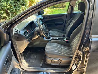 Ford Focus 2008-thumb-6