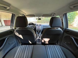 Ford Focus 2008-thumb-16