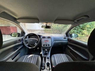 Ford Focus 2008-thumb-17