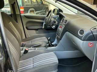 Ford Focus 2008-thumb-24