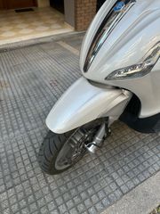 Piaggio Beverly 300 2020-thumb-8