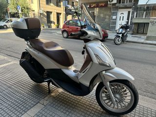 Piaggio Beverly 300 2020-thumb-13