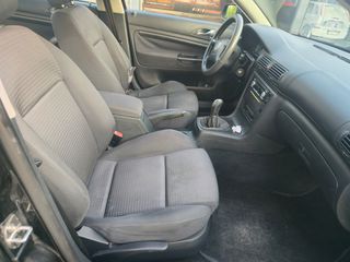 Skoda Superb 2005 Ελληνικής αντιπροσωπείας σε άψογη κατάσταση-thumb-10