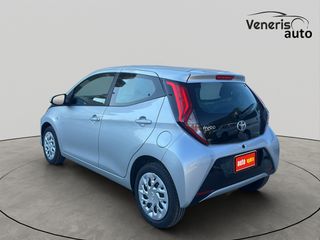 Toyota Aygo (X) 2021 X PLAY 72HP ΜΕ ΑΠΟΣΥΡΣΗ-thumb-4