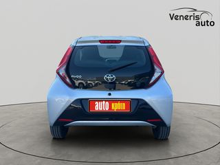 Toyota Aygo (X) 2021 X PLAY 72HP ΜΕ ΑΠΟΣΥΡΣΗ-thumb-5