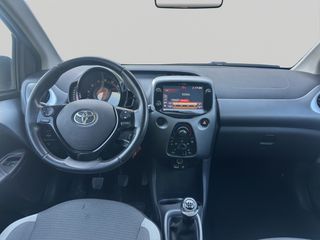 Toyota Aygo (X) 2021 X PLAY 72HP ΜΕ ΑΠΟΣΥΡΣΗ-thumb-24