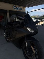 Honda CBR 1000RR 2018 BLACK EDITION-thumb-10