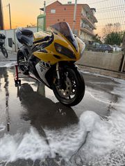 Yamaha YZF-R1 2005-thumb-1