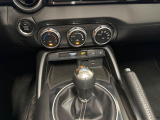Fiat 124 Spider 2017 1.4 TURBO LUSSO- ΑΒΑΦΟ-thumb-39