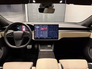 Tesla Model S 2024 Plaid Ελληνικό-thumb-18