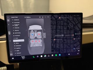 Tesla Model S 2024 Plaid Ελληνικό-thumb-27