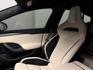 Tesla Model S 2024 Plaid Ελληνικό-thumb-24