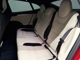 Tesla Model S 2024 Plaid Ελληνικό-thumb-31