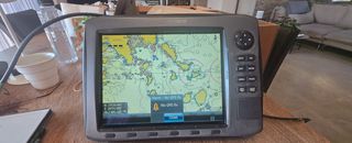 LOWRANCE HDS 10 GEN 2-thumb-1