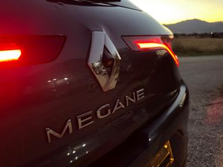 Renault Megane 2017 BOSE EDITION 1.2 Euro6 full extra automatic-thumb-20