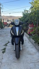 Piaggio Beverly 300 2015-thumb-5