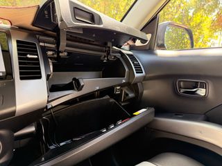 Mitsubishi Outlander 2008-thumb-70