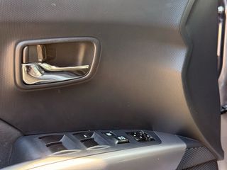 Mitsubishi Outlander 2008-thumb-55
