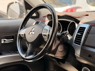 Mitsubishi Outlander 2008-thumb-10