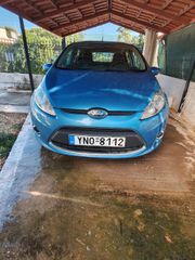 Ford Fiesta 2010 1600 Titanium