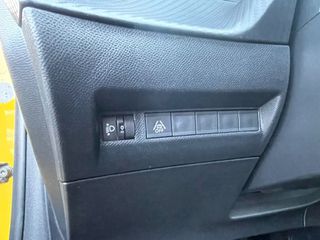 Peugeot 208 2020 1.2 PURETECH  EURO6-thumb-16