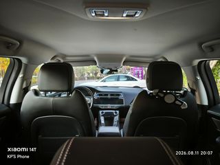 Jaguar I-Pace 2019 SE 400 EV AWD-thumb-16