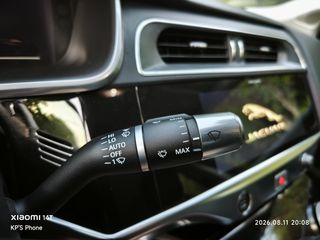 Jaguar I-Pace 2019 SE 400 EV AWD-thumb-27