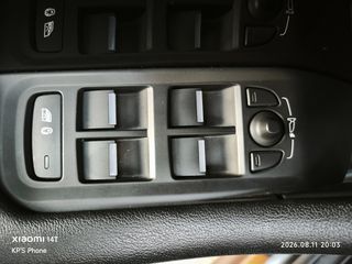 Jaguar I-Pace 2019 SE 400 EV AWD-thumb-30