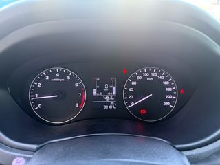 Hyundai i 20 2015-thumb-8