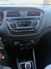 Hyundai i 20 2015-thumb-11