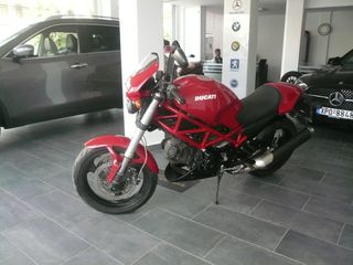 Ducati Monster 695 2006