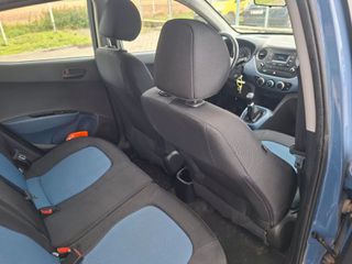 Hyundai i 10 2017-thumb-11