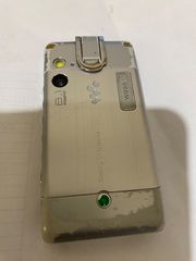SONY ERICSSON W995-thumb-2